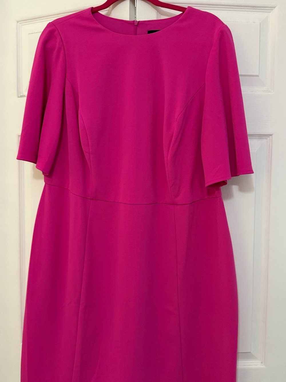 Donna Morgan Bright Fuchsia Midi Dress with Flutter Sleeves
